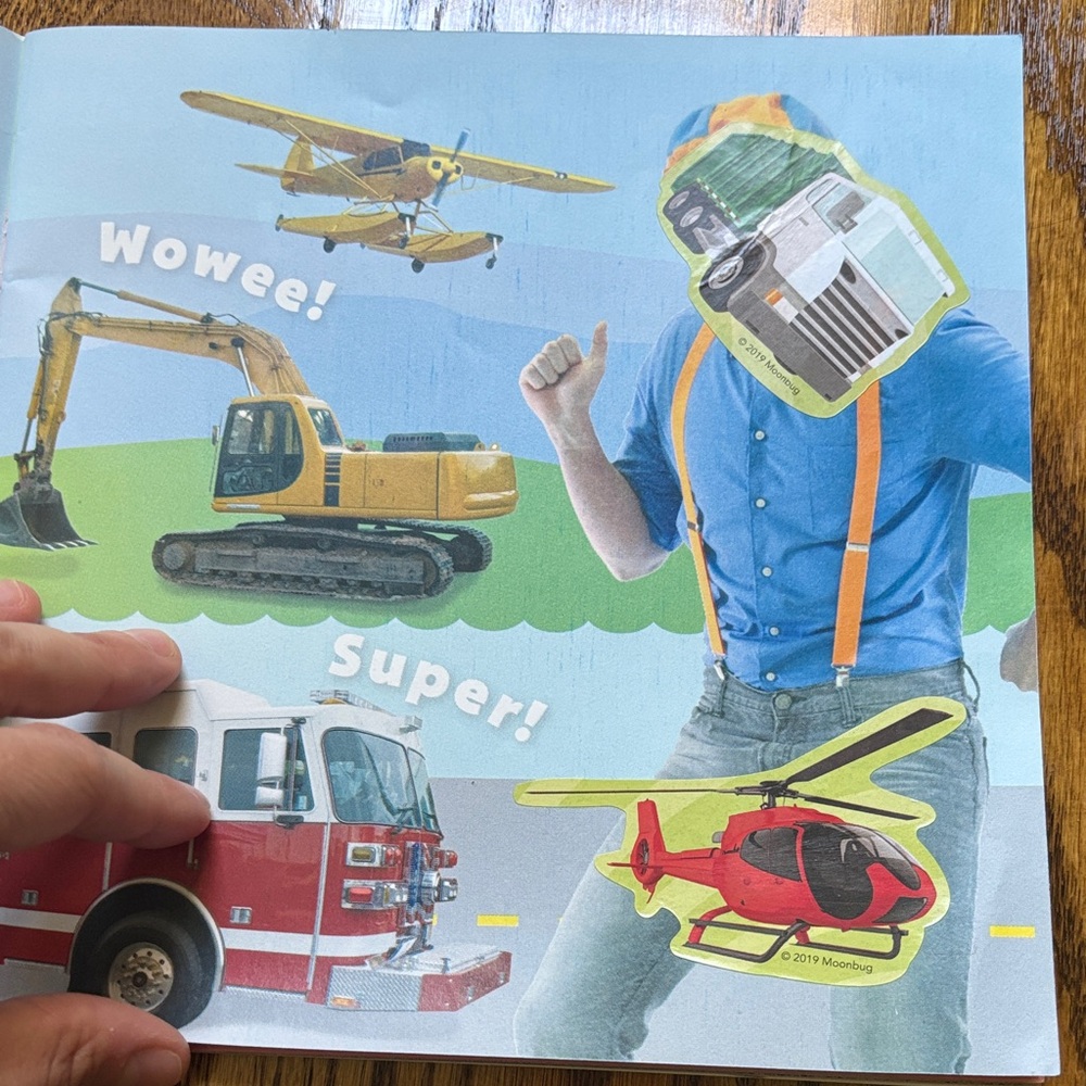 Blippi Plush Doll with Books - Picture 5 of 6